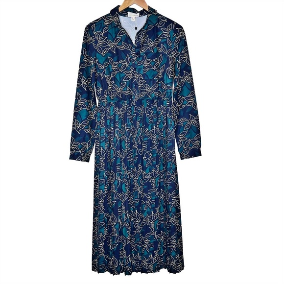 The Korner Anthropologie Brand 3/4 Button Front Dress with Pleated Skirt - Picture 2 of 8